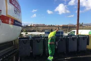 Telde duplica los servicios de limpieza y desinfección en el casco y barrios (Foto TA)